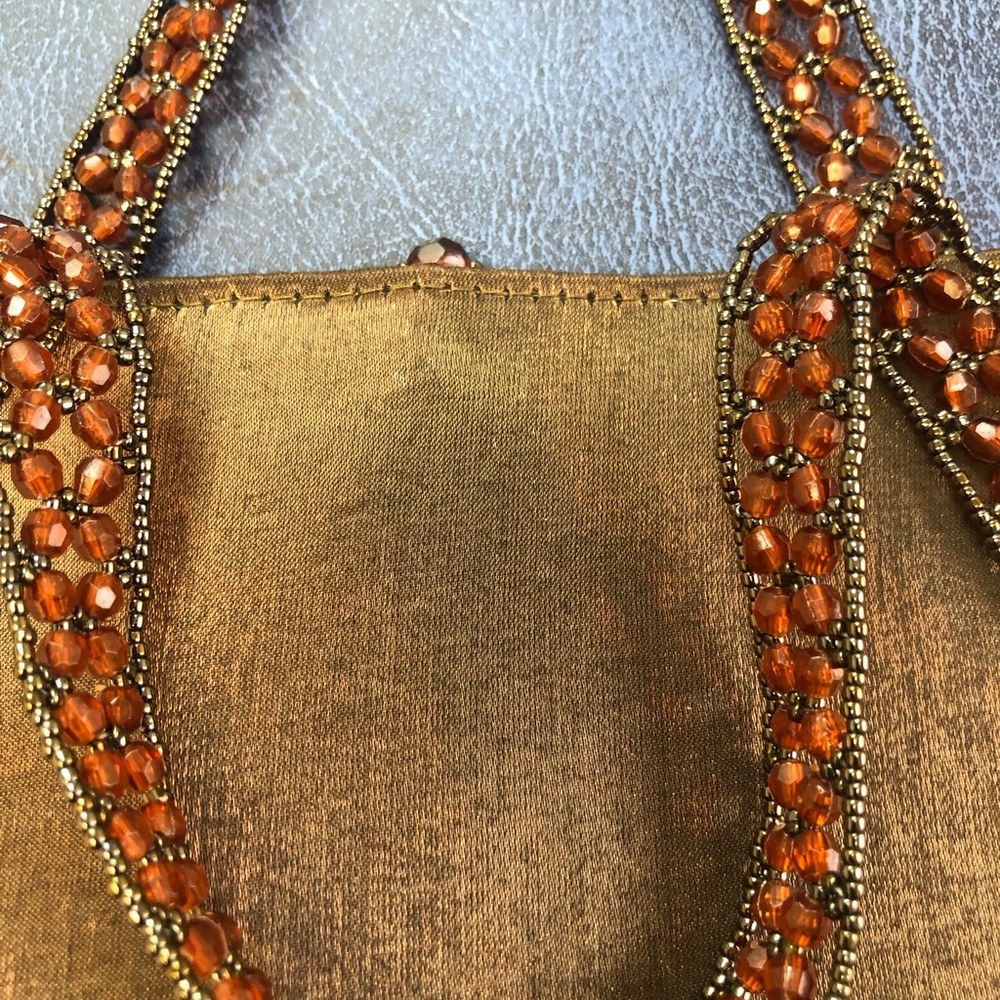 Purse for Formal or Fun - Picture 2 of 4